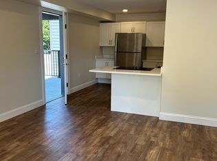 98 Water St APT 212, Plymouth, MA 02360