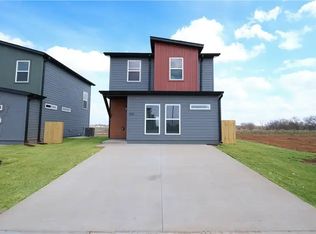 770 Maryland Ave, Centerton, AR 72713