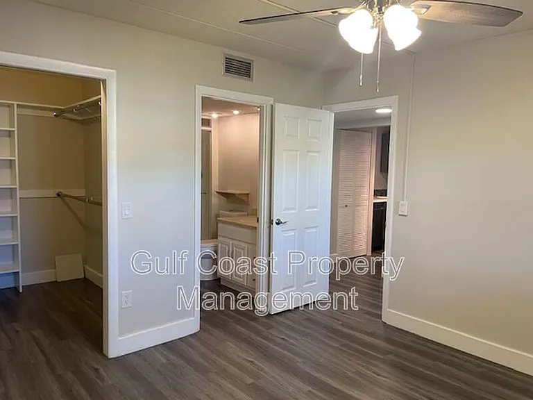 270 Santa Maria St #104 — Photo 10
