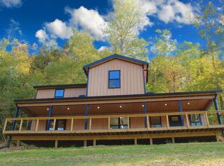 4 Barkers Branch Rd, Stanton, KY 40380