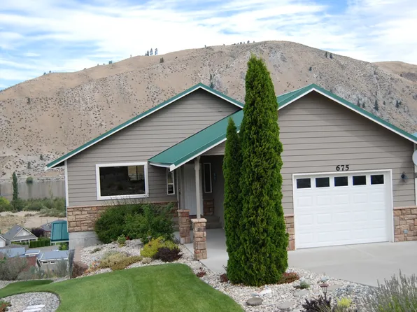 675 W Emerson Dr, Orondo, WA 98843