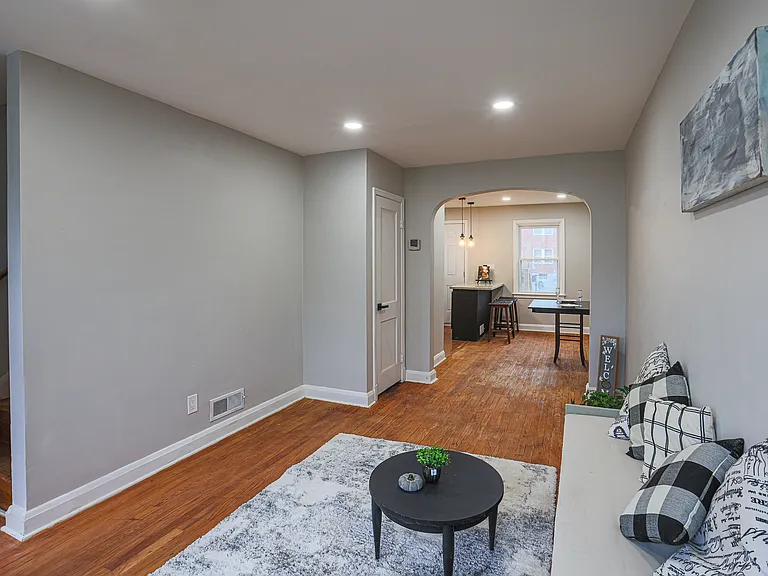 3635 Lyndale Ave — Photo 6