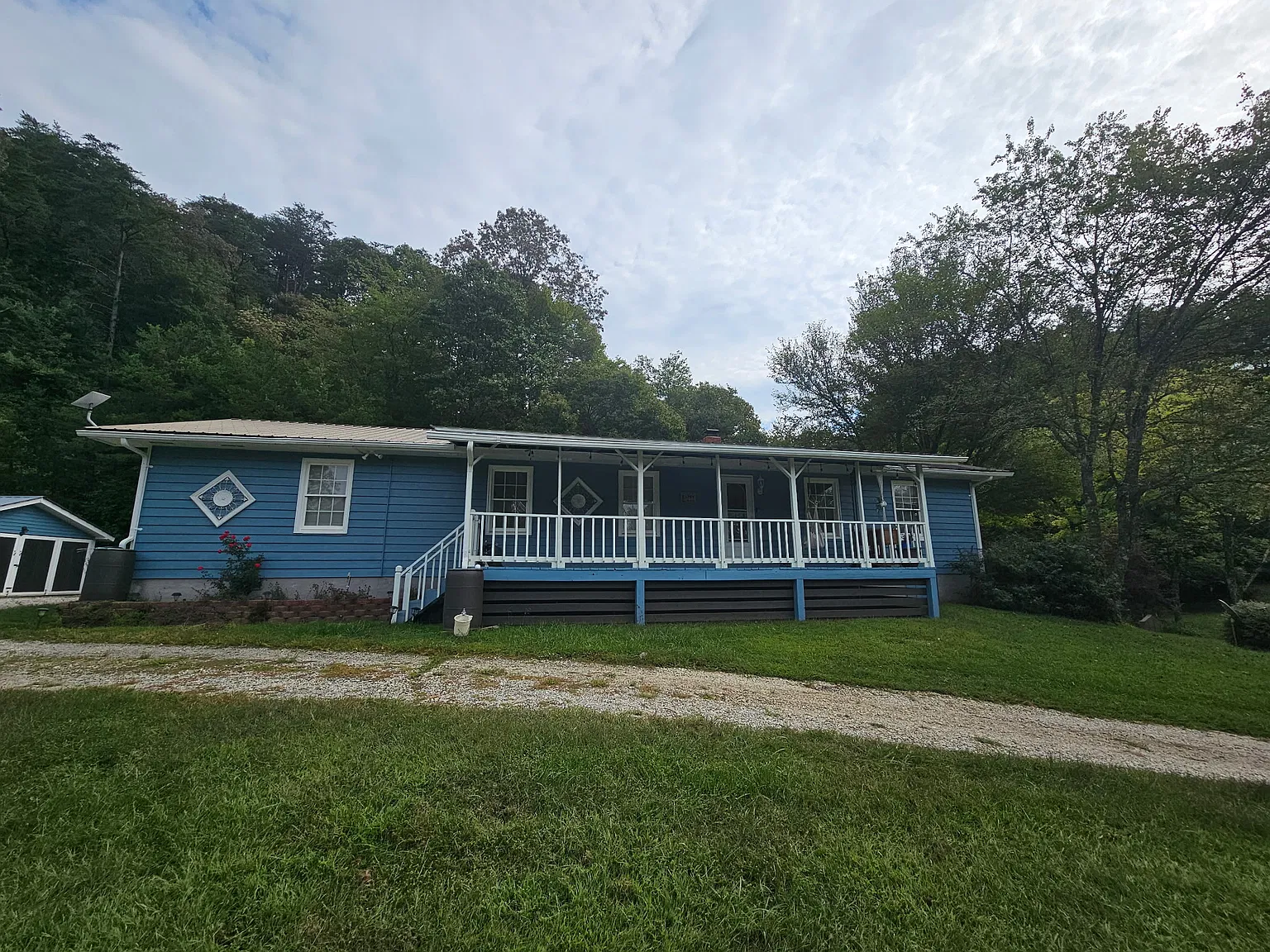 3 bed, 1768 sqft, $1,795 — Photo 2