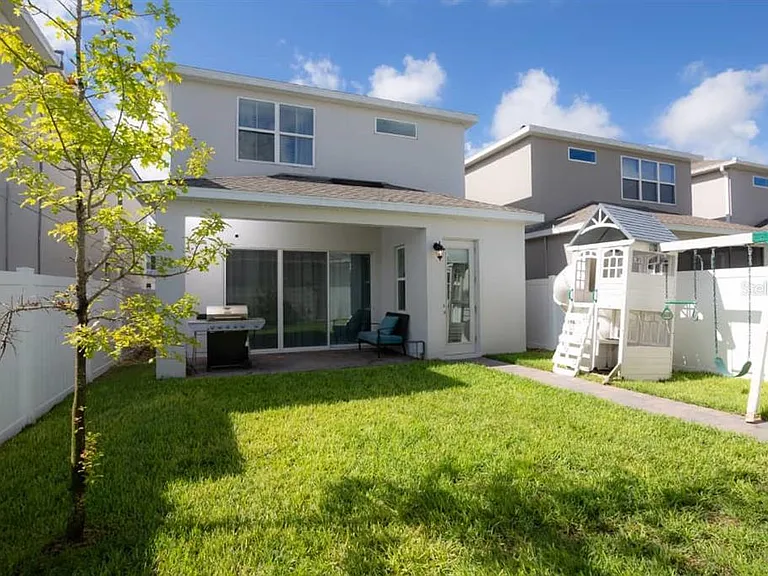 15367 Gilligan Ct — Photo 6