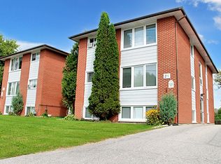 21 Snyder Ave N, Woolwich, ON N3B 2B2