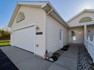 1972 Pine Ridge Dr, Manistee, MI, 49660