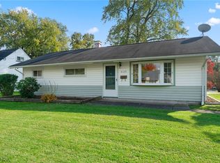 4159 Woodmere Dr, Youngstown, OH 44515