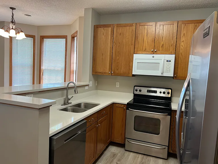 15379 Foliage Ave — Photo 11