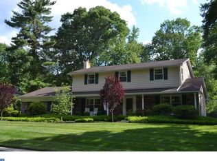 1229 University Dr, Yardley, PA 19067