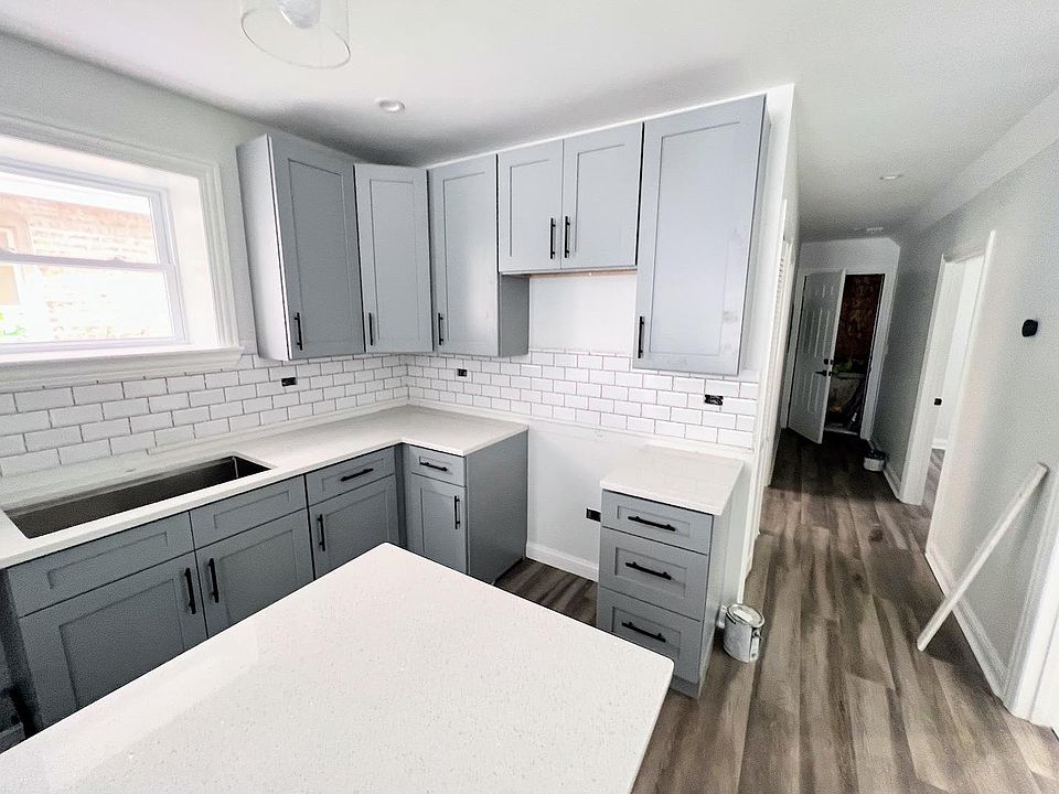 1st image of 3840 W Diversey Ave #G