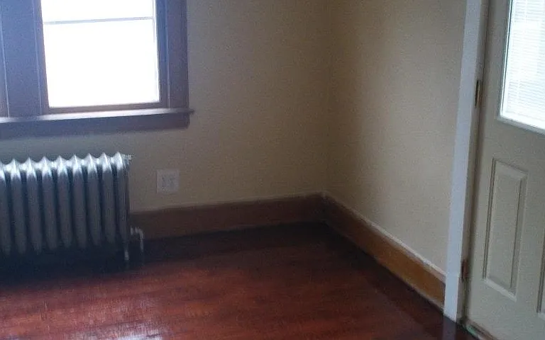 40 N Elmwood Ave #HOUSE — Photo 3