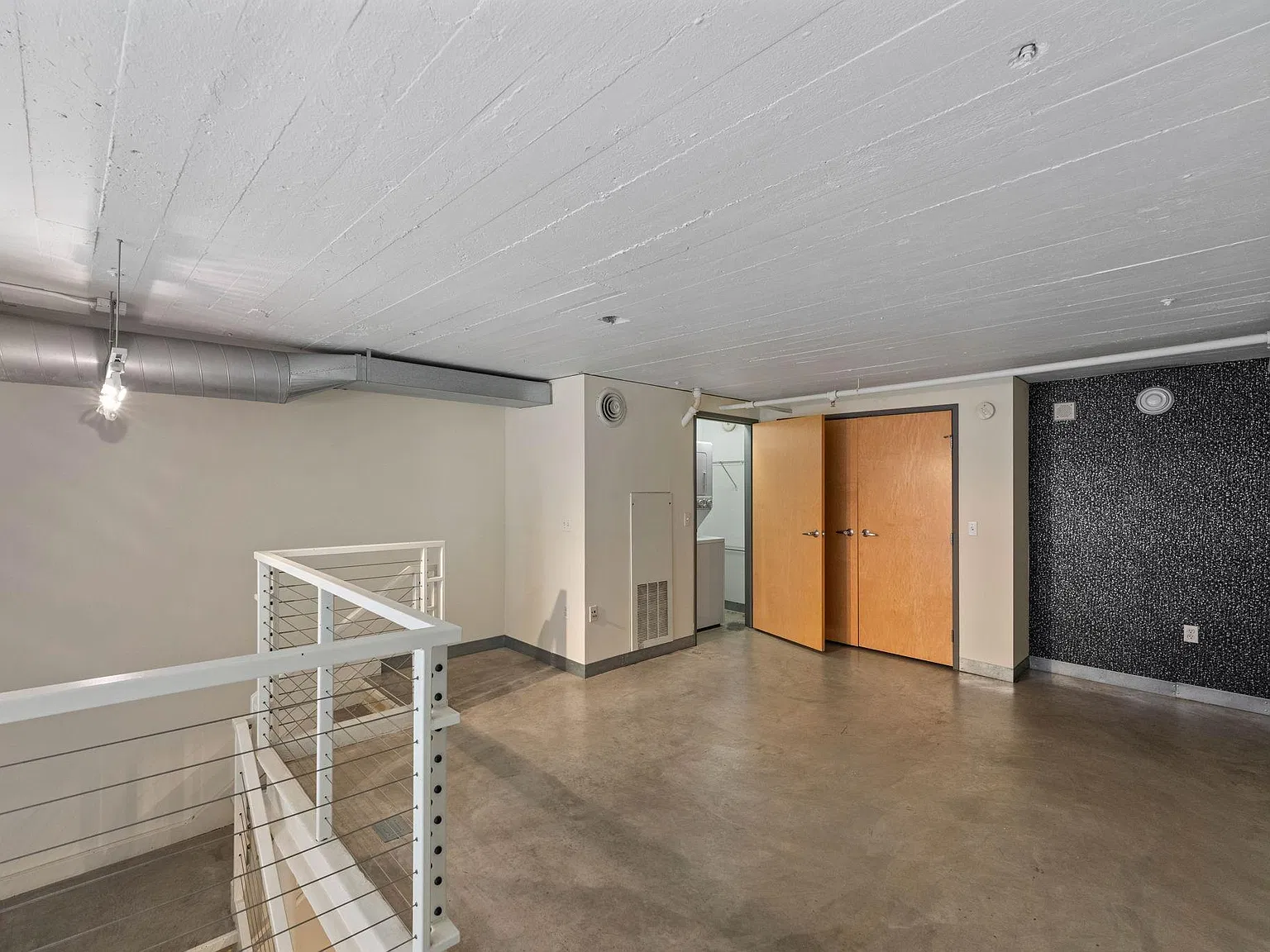 250 Park Ave — Photo 3