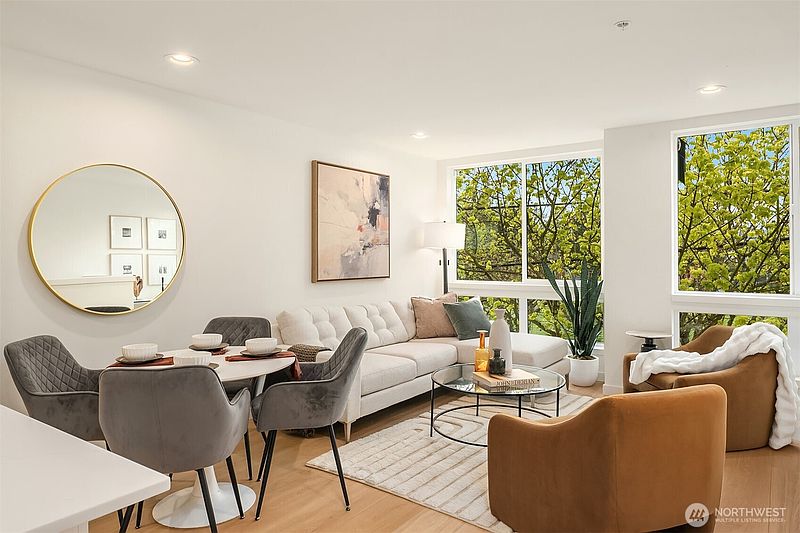 5th image of 944 NW 54th Street