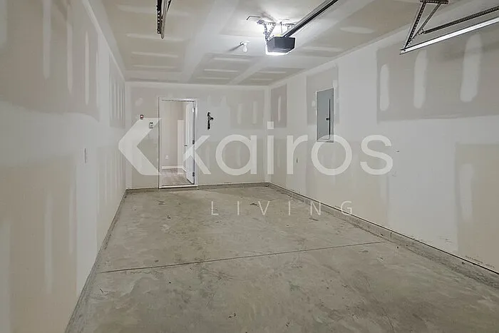 305 Cedar Rdg — Photo 22