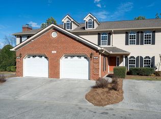 1702 Chestnut Oak Dr, Dalton, GA 30721