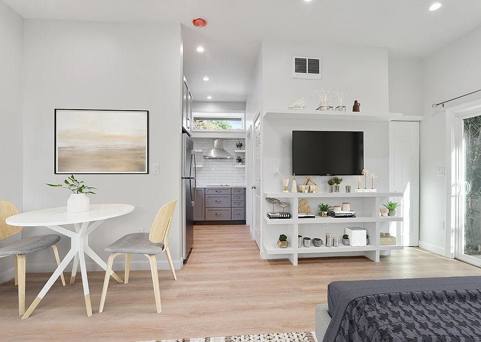 1st image of 150A Balboa Way