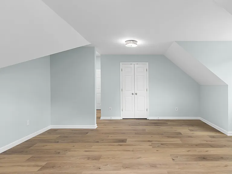 380 Belmont Chase Ct — Photo 42