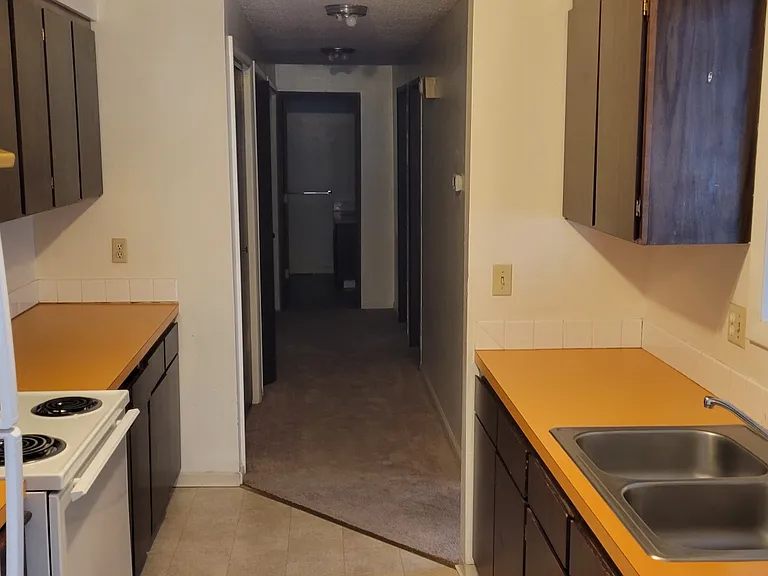 4190 Bristol Ct #D — Photo 3