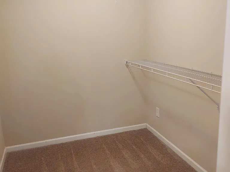 108 Hunter Way — Photo 12