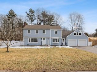 1 Gendron Ln, Kennebunk, ME 04043