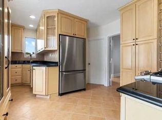 541 Washington Ave #2, Chelsea, MA 02150
