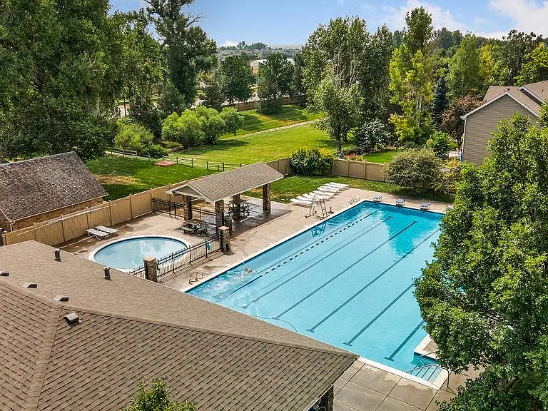 5225 White Willow Dr #P220 — Photo 23