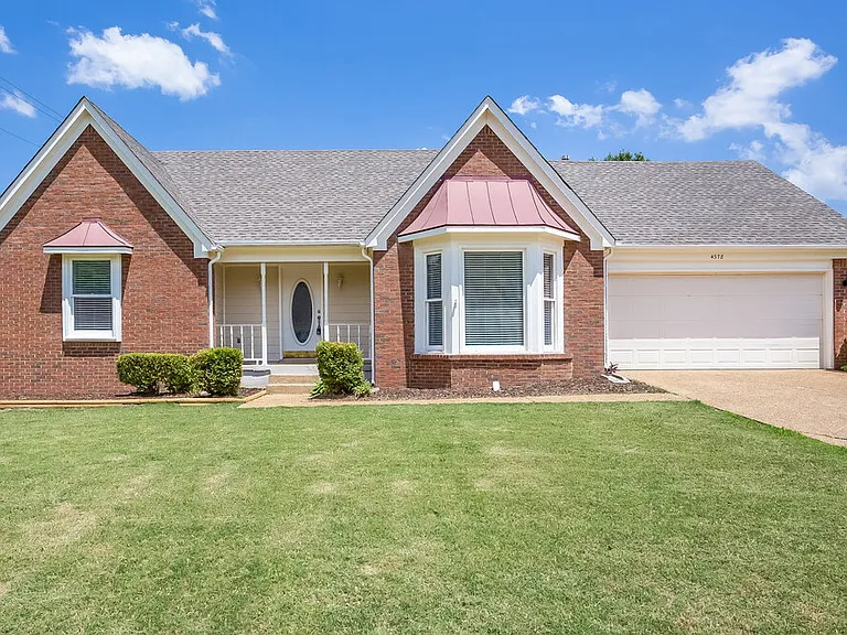 4378 Bunker Hill Dr — Photo 1