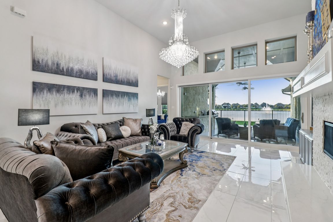 next background image