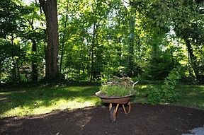 3rd image of 548 Jackson Hills Dr