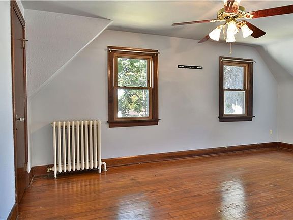 4th image of 621 Washington Ave