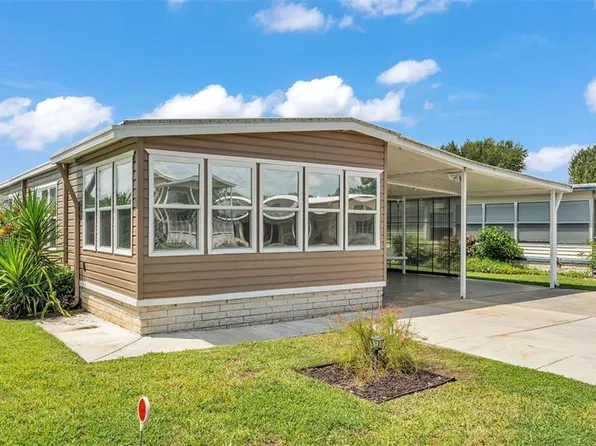 34704 Sweetpea Ln, Zephyrhills, FL 33541