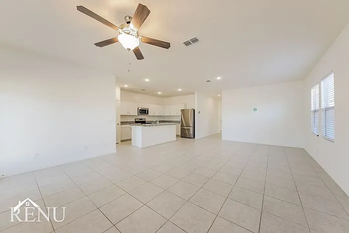 35228 W San Capistrano Ave — Photo 8