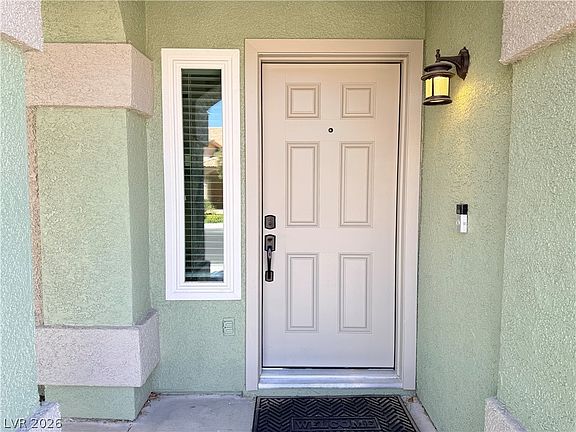 2nd image of 287 Helmsdale Dr