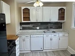 52 Curve St, Dedham, MA 02026