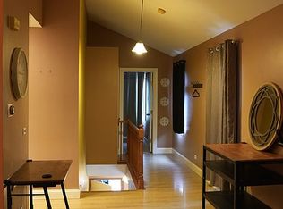 170 Inverness Ct #A, Elk Grove Village, IL 60007