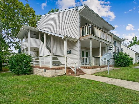 2nd image of 32 Williamson Park Dr APT A