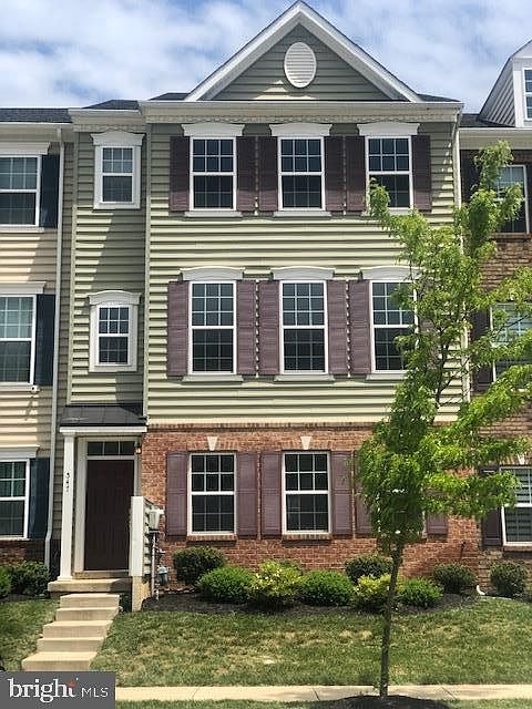 1st image of 547 Equinox Dr