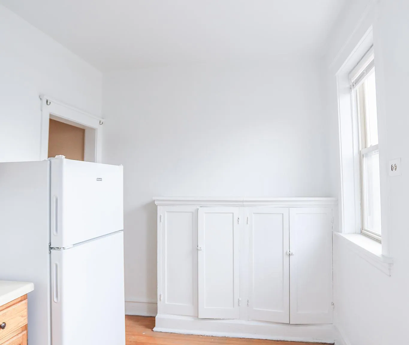 Studio, $1,300 — Photo 2