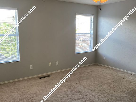 4th image of 6505 Sonrisa Pl NE