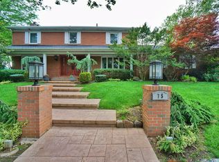 75 Hilltop Ter, Staten Island, NY 10304