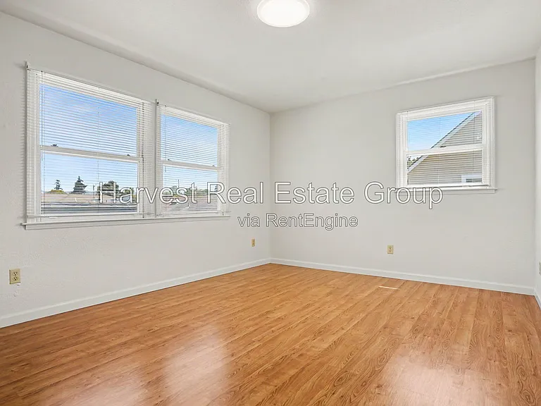 1319 Pearl St #3 — Photo 15