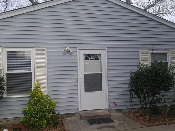 2nd image of 1341B Hullview Ave