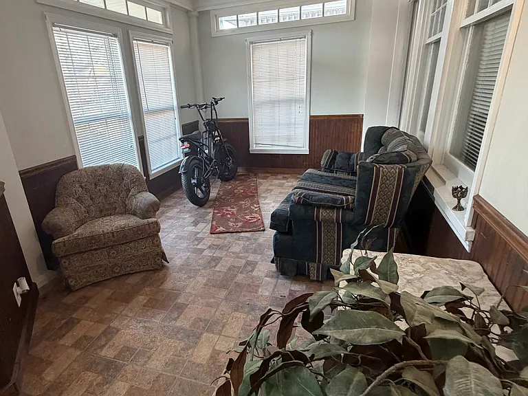 336 Villa St #17 — Photo 3
