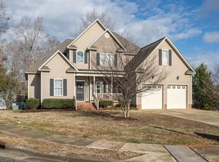 19 Cedar Grove Ct, Clayton, NC 27527