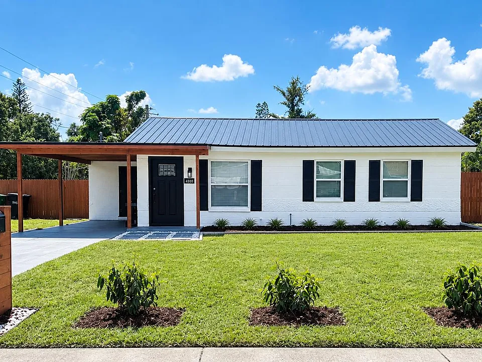 4000 W Wallace Ave