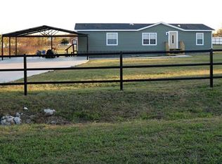 386 Latham Ln, Rhome, TX 76078