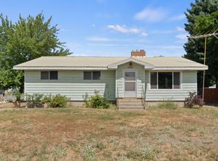 810 W Main Ave, Chewelah, WA 99109