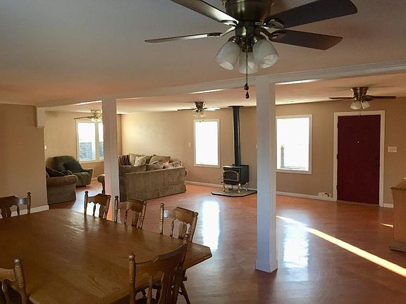 Kitchen/Living Room