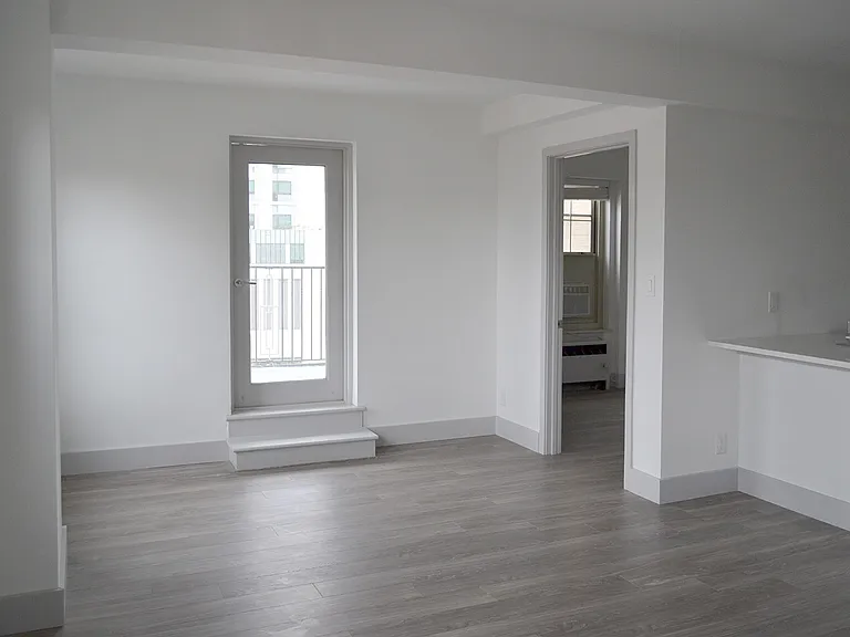 Dining/Living room