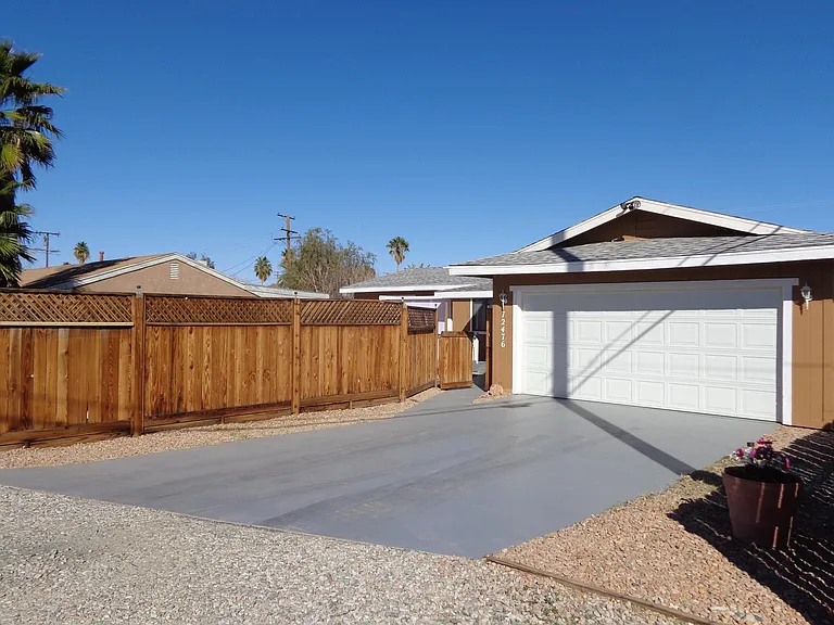 72476 Sunnyvale Dr — Photo 3